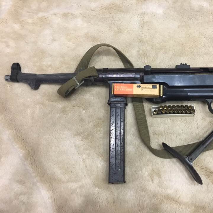 MGC モデルガン MP40 シュマイザー 箱付カートリッジ 未使用品 19個付