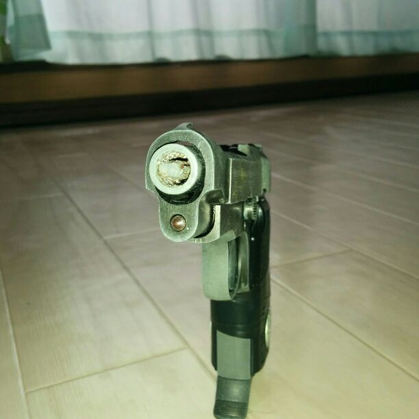 モデルガン