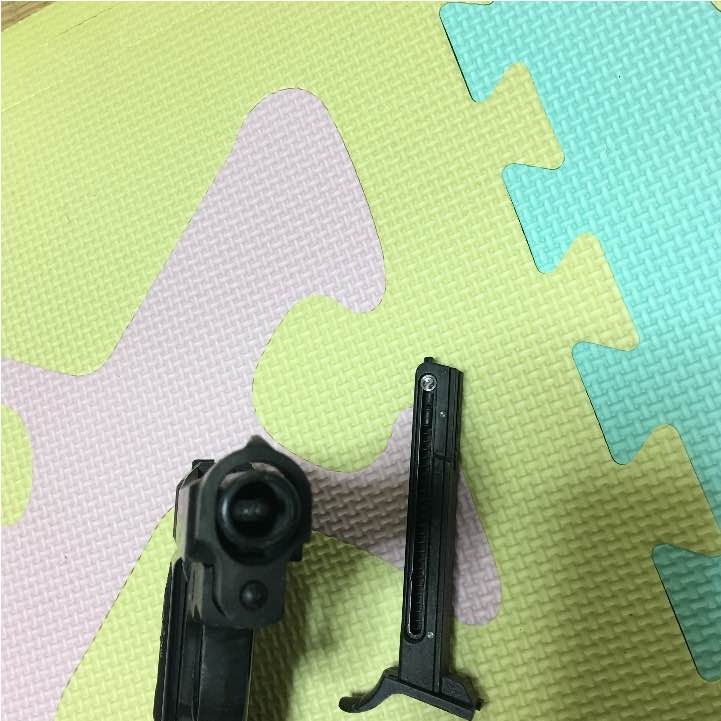 モデルガン